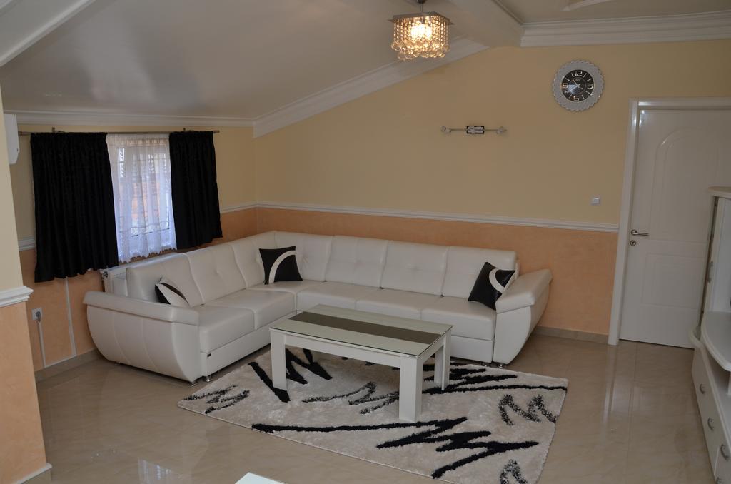 Apartments Royal Menex Požarevac Pokój zdjęcie