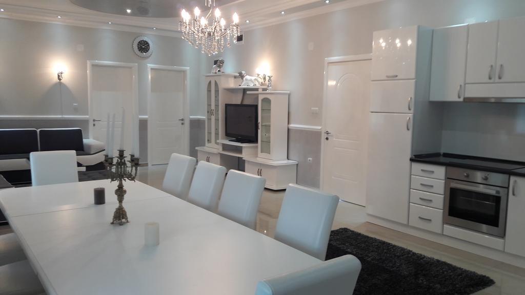 Apartments Royal Menex Požarevac Zewnętrze zdjęcie