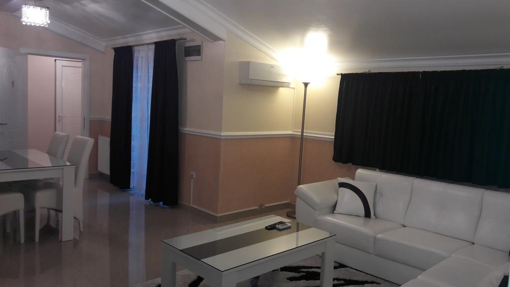 Apartments Royal Menex Požarevac Zewnętrze zdjęcie